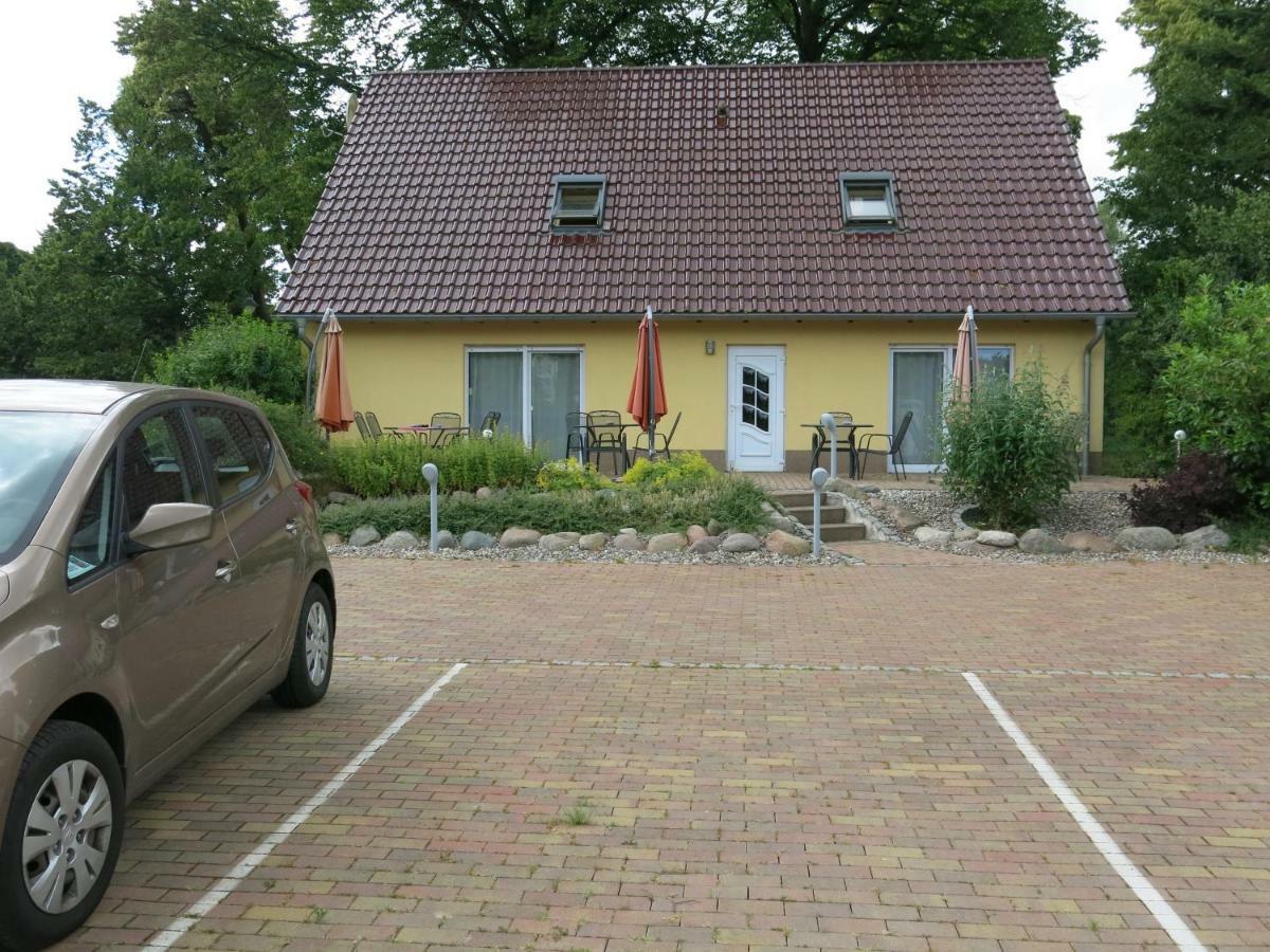 Schoelzke's * Ralswiek